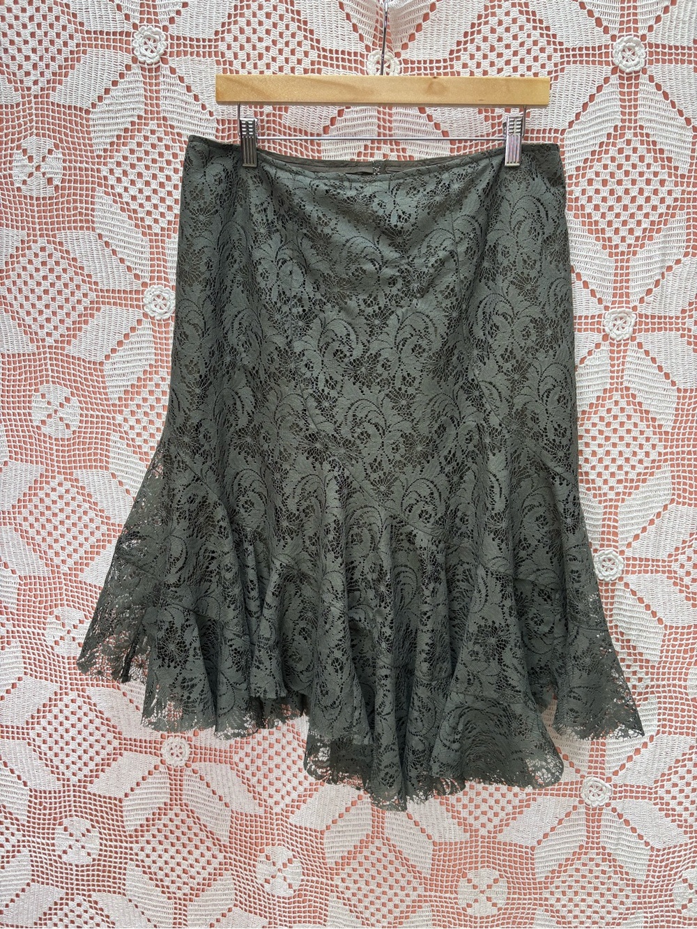 Vintage Le Chateau Green Lace Asymmetrical Skirt